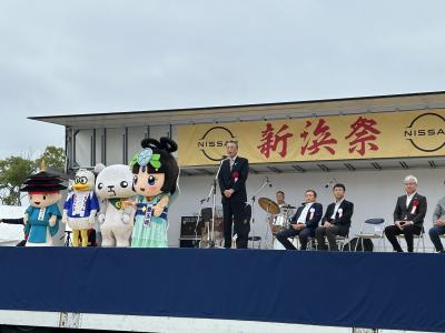 町長が挨拶をしている写真